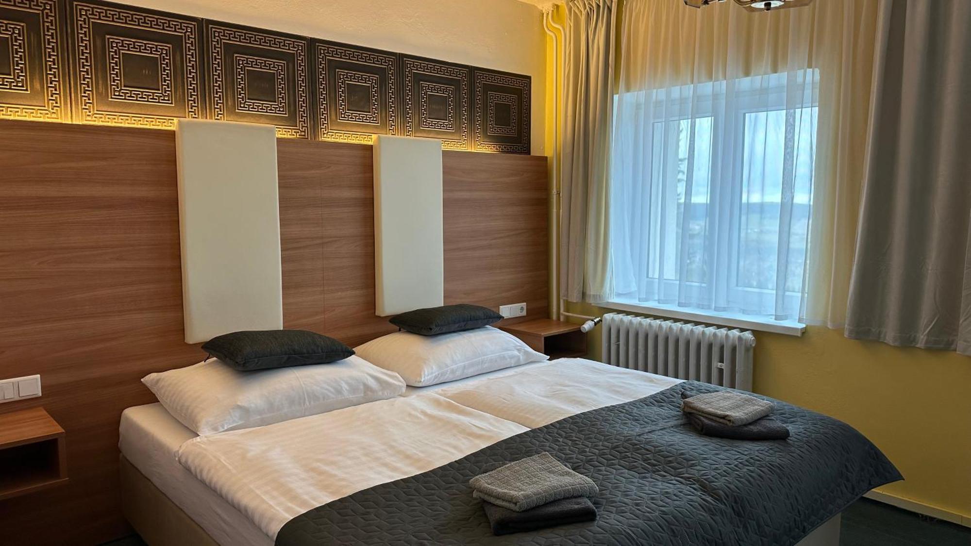 Hotel Pod Vlekem Loučná pod Klínovcem المظهر الخارجي الصورة